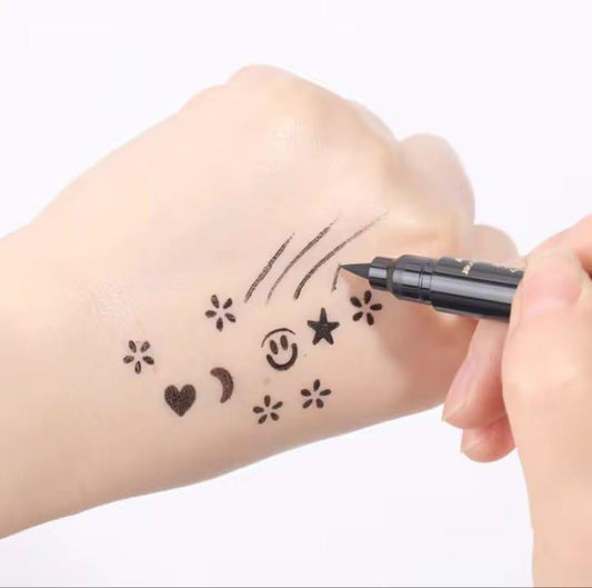 2 In 1 Waterproof Eyeliner